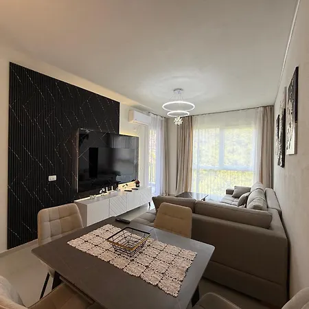Five Em Apartman *