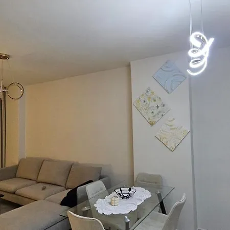 Apartman Five Em